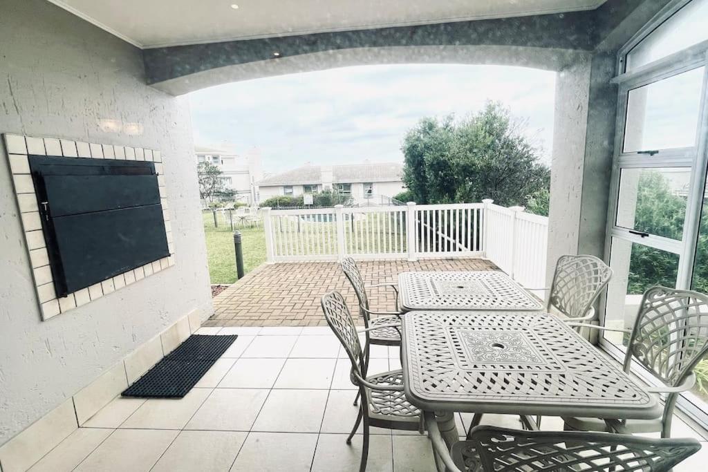 Exquisite Villa At Pinnacle Mosselbaai Buitenkant foto